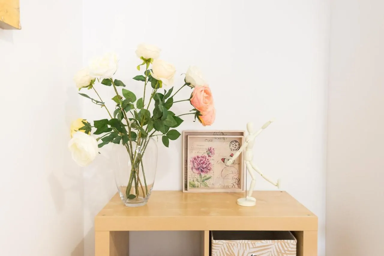 Apartamento Las Perlas 1 Malaga公寓 0*, 马拉加